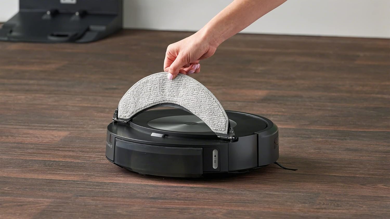 View Roomba Combo J7 Roomba Combo J7 thumbnail