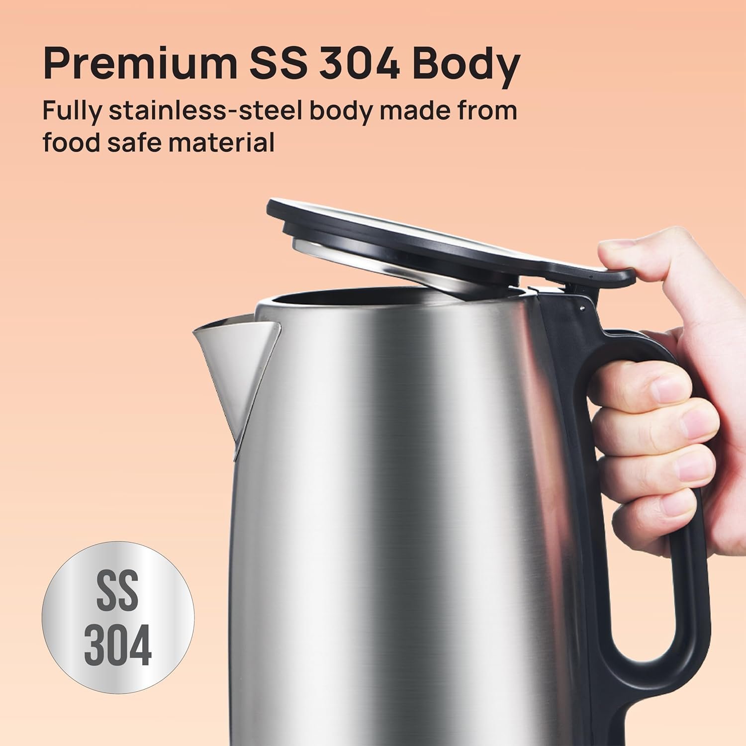 The wide mouth of the kettle, designed for easy cleaning.