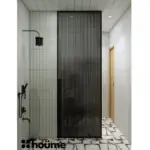 Green feature wall and light vanity — bathroom design, view 2
