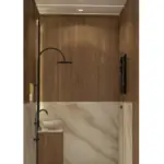 Warm wood-look walls — bathroom design, view 3